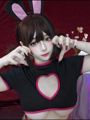 violet airis leaked photo #3