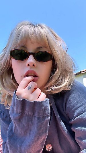 Violet Grohl leaked photo #16