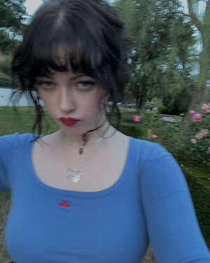 Violet Grohl leaked photo #34