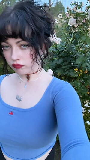 Violet Grohl leaked photo #36