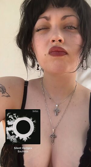Violet Grohl leaked photo #51