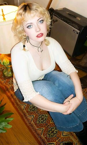 Violet Grohl