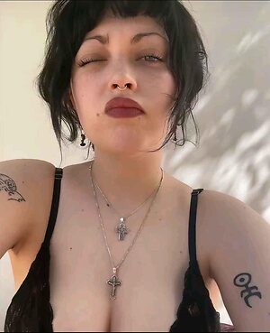 Violet Grohl leaked photo #61