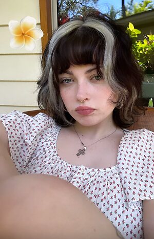 Violet Grohl