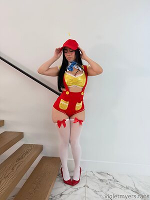 Violet Myers leaked photo #331