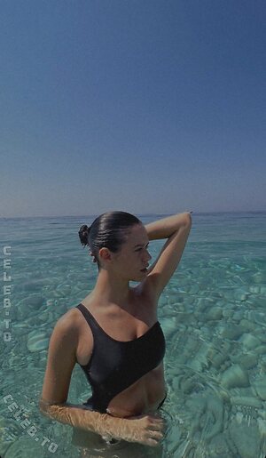 Violetaxsh Nude Leaked Photo #4