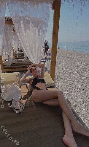 Violetaxsh Nude Leaked Photo #7