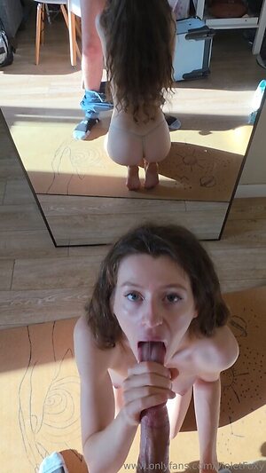 VioletFoxy leaked photo #4