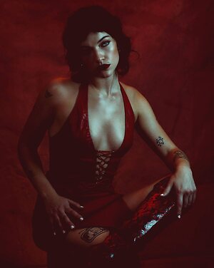 Violett Beane leaked photo #34