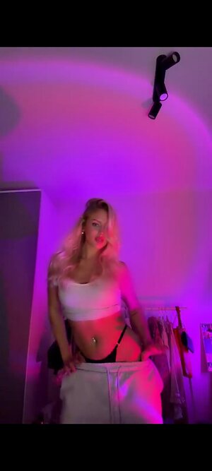 VIOLETT. leaked photo #31