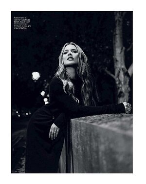 Virginie Efira leaked photo #74