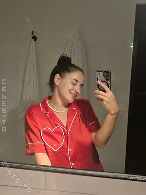 Viskeza Nude Leaked Photo #13