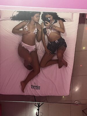 Vitoria Araujo leaked photo #24