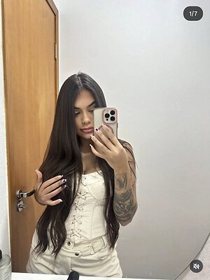 Vitória Carolina leaked photo #10