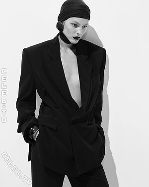 Vittoria Ceretti photo