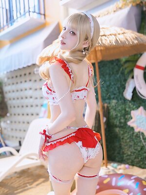 ViVi . Cos leaked photo #3