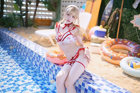 ViVi . Cos leaked photo #4