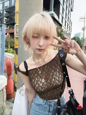 ViVi . Cos leaked photo #10
