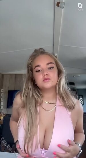 Vivian Bron