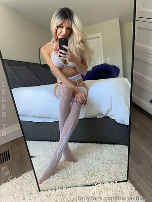 Vivian Fox Nude Leaked Photo #70