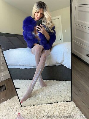 Vivian Fox Nude Leaked Photo #74