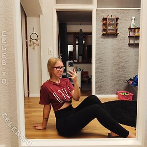 Vivi.an.3107 Nude Leaked Photo #24