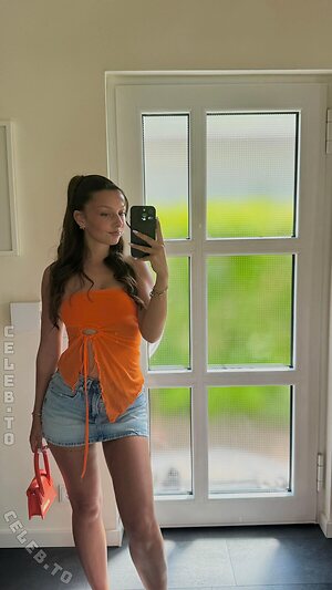 vivianalukas Nude Leaked Photo #2