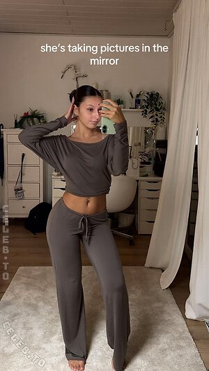 vivianalukas Nude Leaked Photo #5