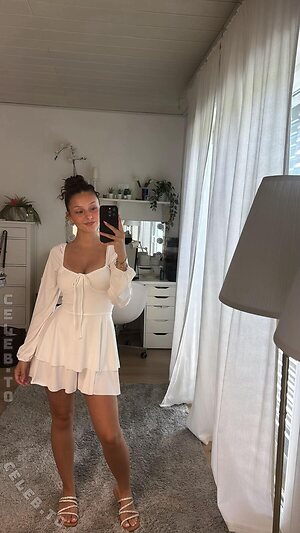 vivianalukas Nude Leaked Photo #6