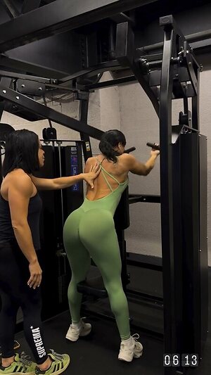 Viviane Araujo leaked photo #29