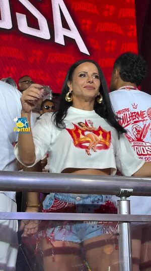 Viviane Araujo leaked photo #105