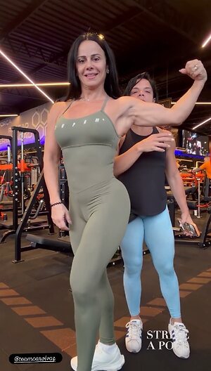 Viviane Araujo leaked photo #119