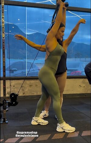 Viviane Araujo leaked photo #151