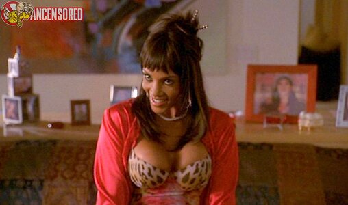 Vivica A. Fox leaked photo #138