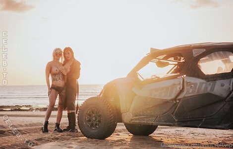 Vivi.croft Nude Leaked Photo #19