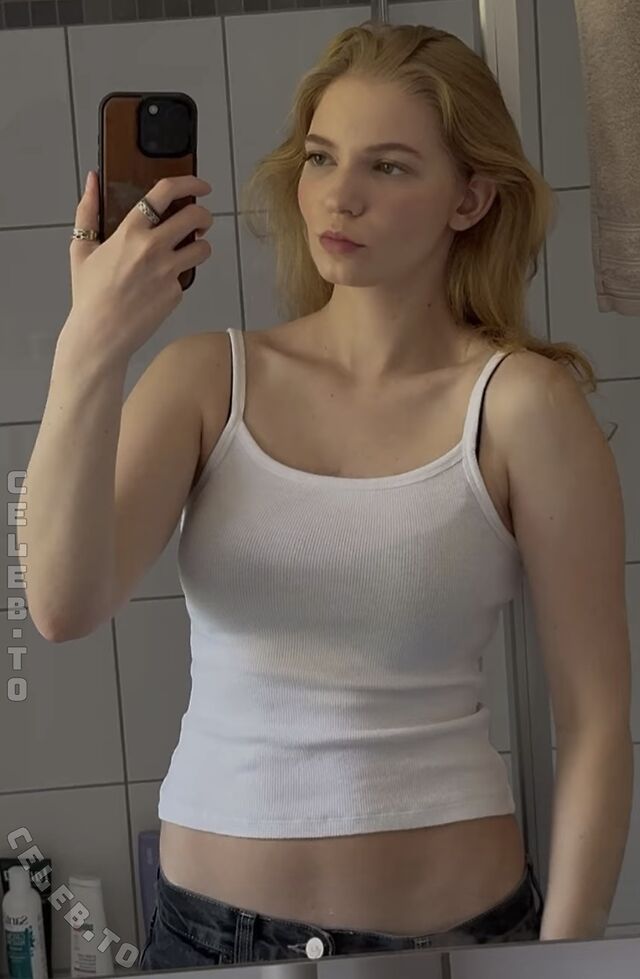 Vivien Michelle leaked photos