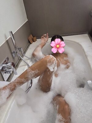 Vivienne Konyak leaked photo #21