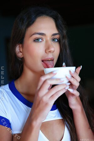 Vixi Rafi Nude Leaked Photo #212