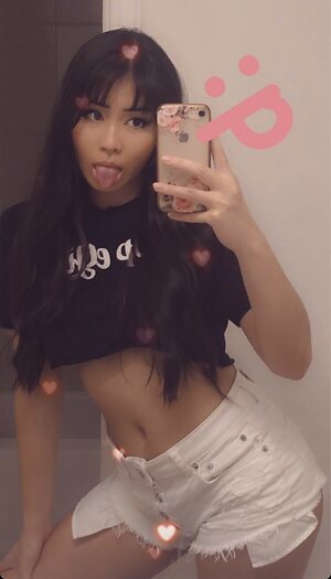 Volibearie Christine.senpai leaked photo #8