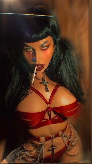 vonjaxx leaked photo #4