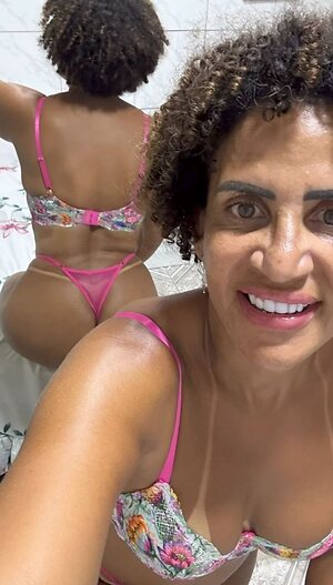 Vovo Close leaked photos