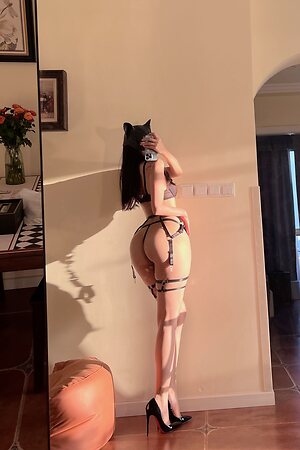 V leaked photo #5