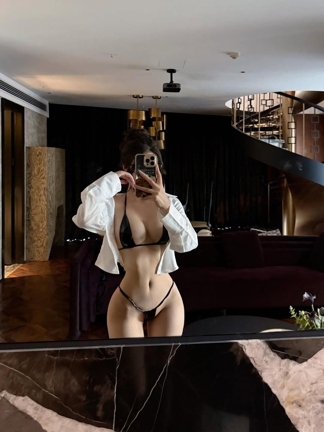 V leaked photo #16
