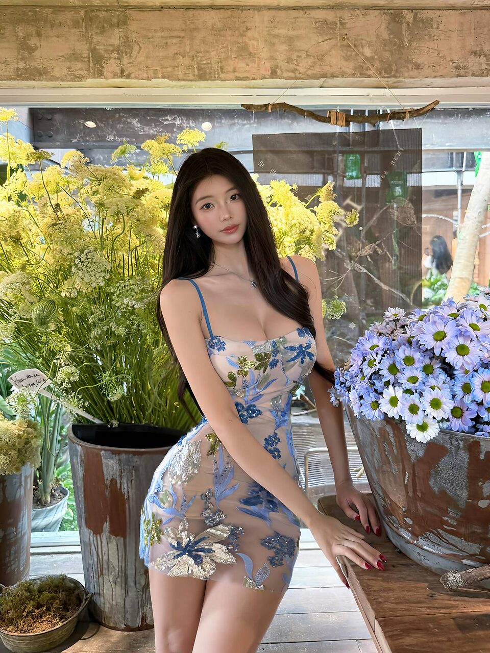 V leaked photo #21
