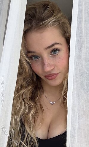vxv.isa Nude Leaked Photo #14