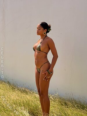 Wahyne Nude Leaked Photo #25