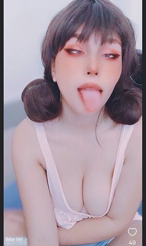 Waifu_tsumugi Nude Leaked Photo #3
