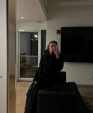 Wallis Day leaked photo #111