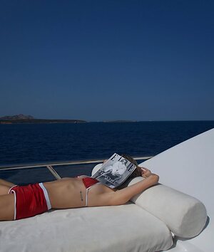 Wallis Day leaked photo #119