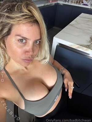 Wanda Nara photo